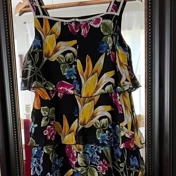 MSK SEQUINS TRIM Ruffle Floral‎ Dress NWT Size Small. Knee Length - Picture 4 of 8